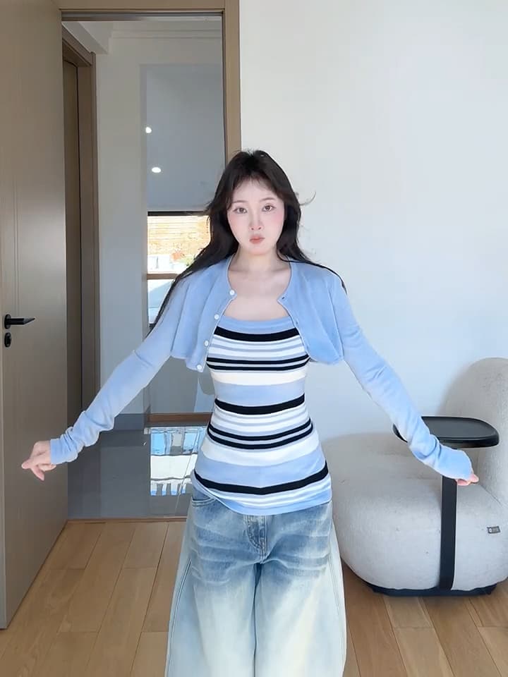 있음 도착 이른 가을 디자인 캐주얼 세트 긴팔 블라우스 인사이드 가져 가라. 스트라이프 니트 슬립 투피스 세트 이미지 2