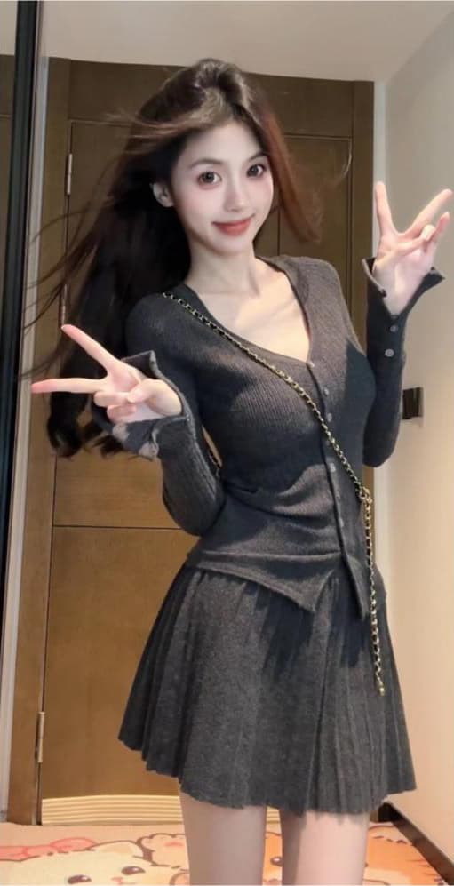 있음 도착 어두운 회색 스웨터 니트 스웨터 여성 가을 겨울철 새로운 몸매 가꾸기 슬림해 보이는 반신 스커트 투피스 세트 가을 여성 상세 이미지 2