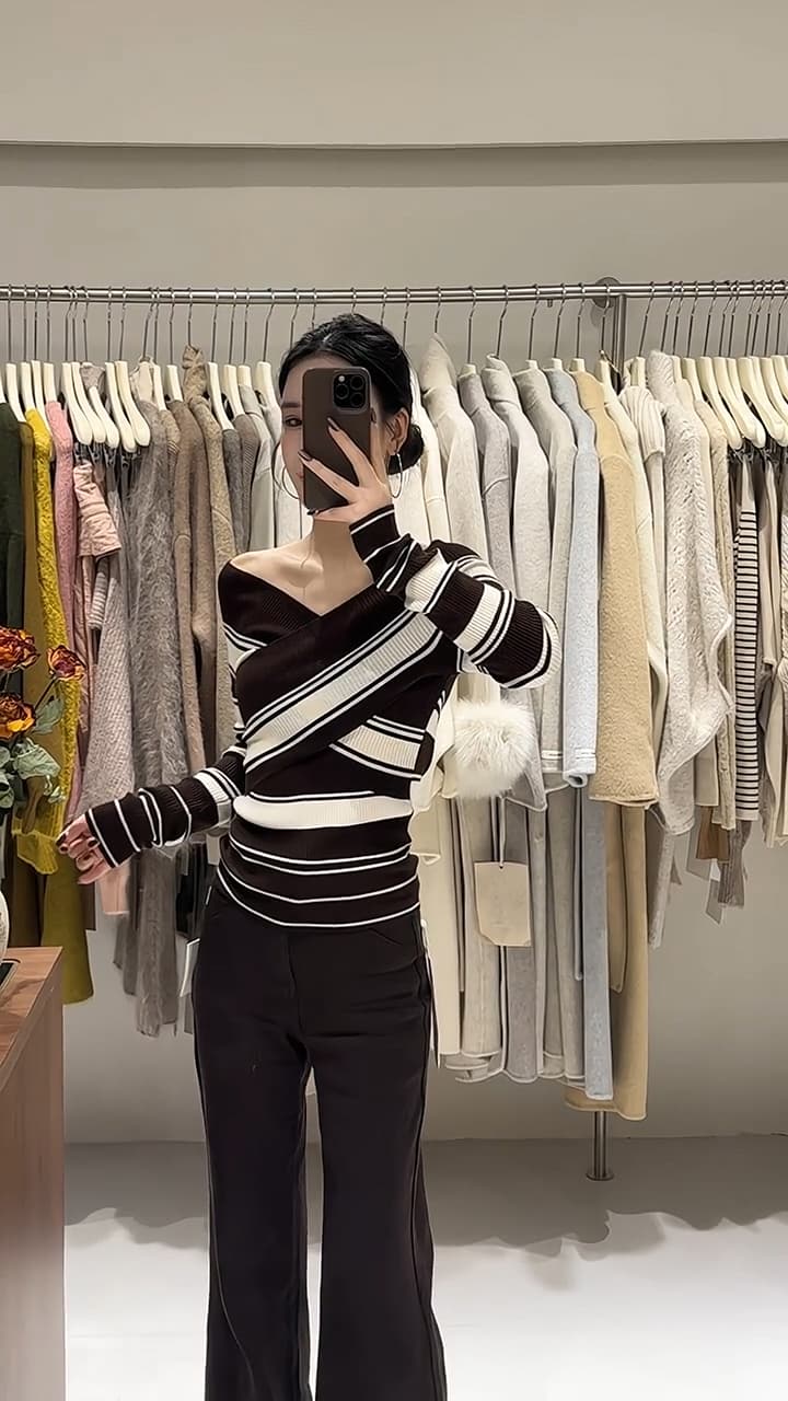 있음 도착 이른 가을 프랑스식 십자가 V넥 몸매 가꾸기 스트라이프 니트 스웨터 오프숄더 스웨터 몸매 가꾸기 맨위 여성 상세 이미지 3