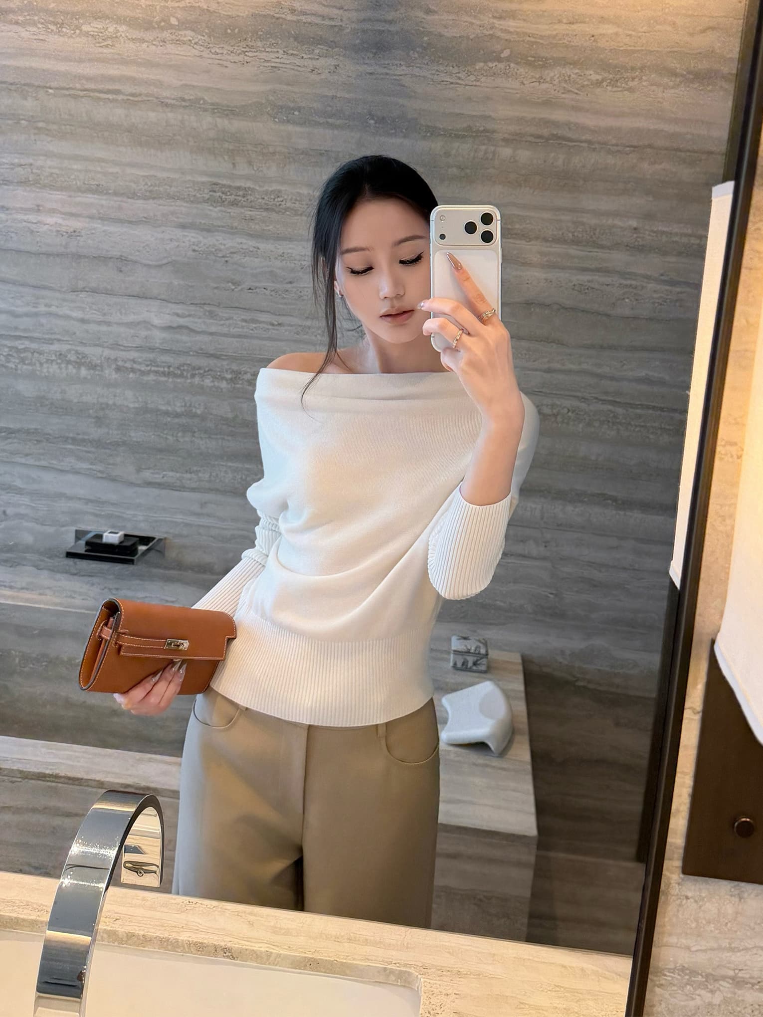 있음 도착 부드러운 지능 자매 오프숄더 비스듬한 어깨 흔들다 칼라 기타 착용 법 풀오버 느긋한 슬림해 보이는 니트 스웨터 상세 이미지 1