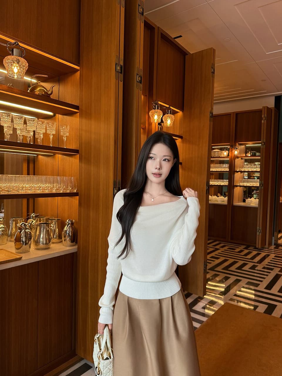 있음 도착 부드러운 지능 자매 오프숄더 비스듬한 어깨 흔들다 칼라 기타 착용 법 풀오버 느긋한 슬림해 보이는 니트 스웨터 상세 이미지 2
