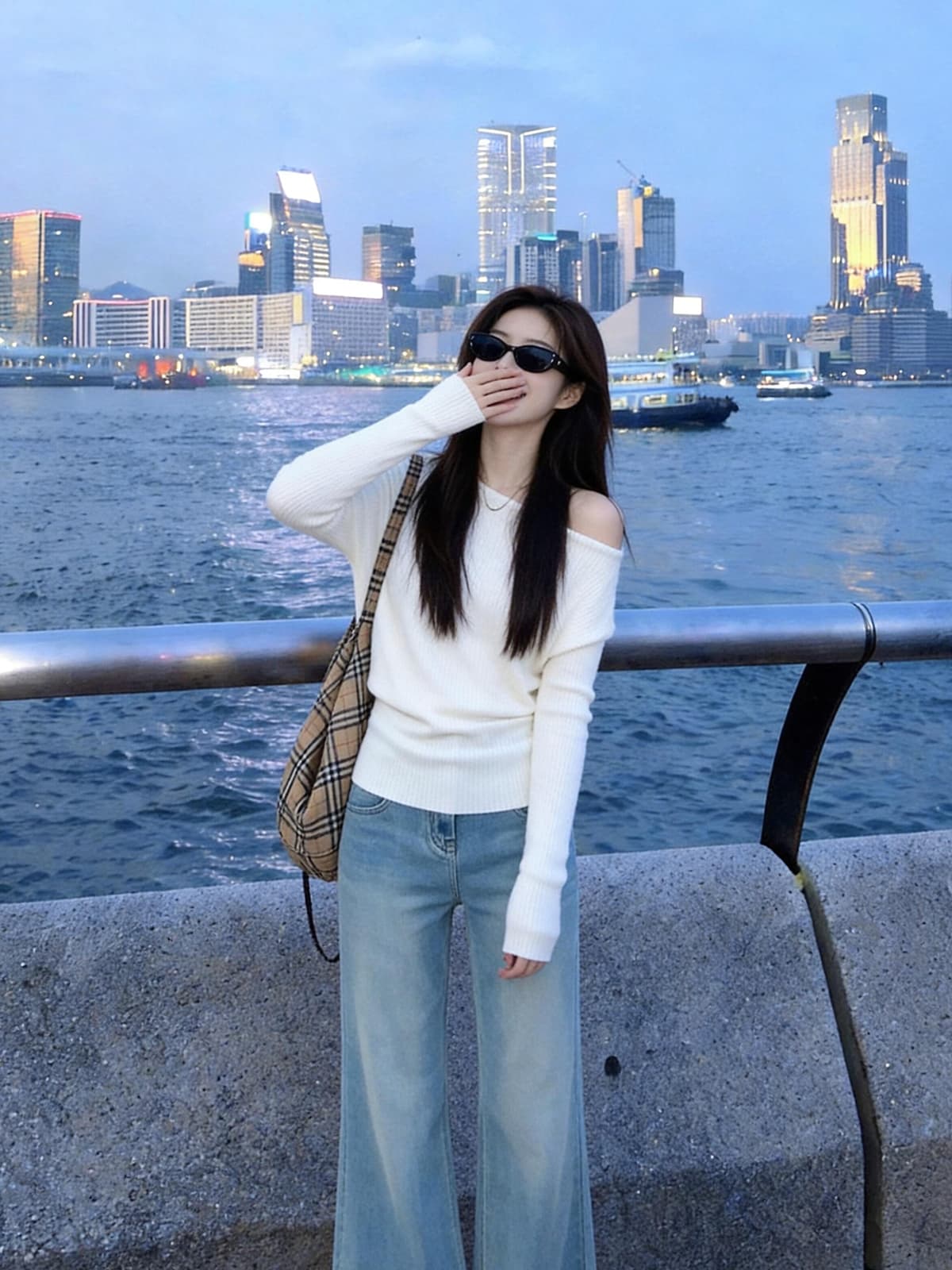 있음 도착 부드러운 지능 자매 오프숄더 비스듬한 어깨 흔들다 칼라 기타 착용 법 풀오버 느긋한 슬림해 보이는 니트 스웨터 상세 이미지 3