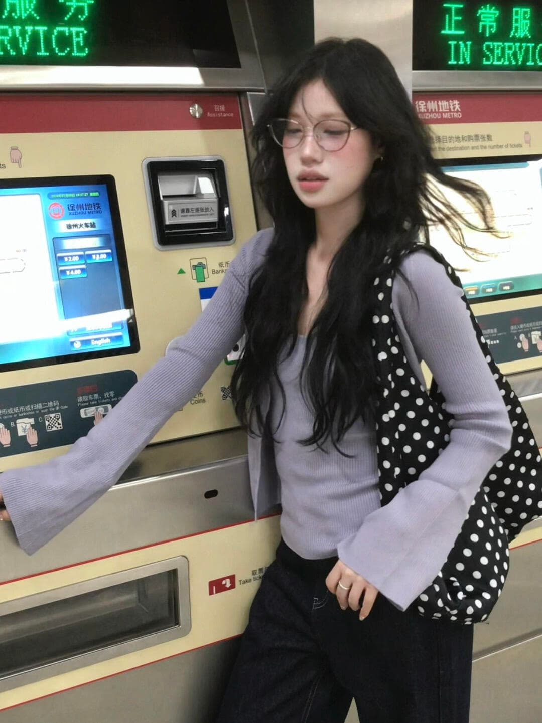있음 도착 가을 니트 카디건 코트 여성 긴 소매 얇은 스타일 행침 목 조끼 보라색 디자인 센스 투피스 세트 상세 이미지 6