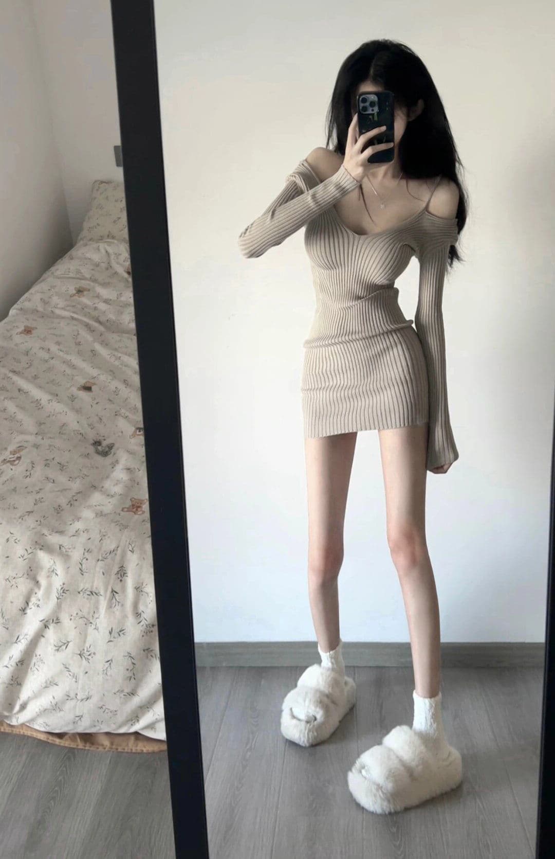 있음 도착 이른 가을 수 있습니다. 조정 빅 브이 넥 몸매 가꾸기 오프숄더 긴팔 여성 드레스 가을 겨울 슬림해 보이는 인사이드 가져 가라. 여성 가을