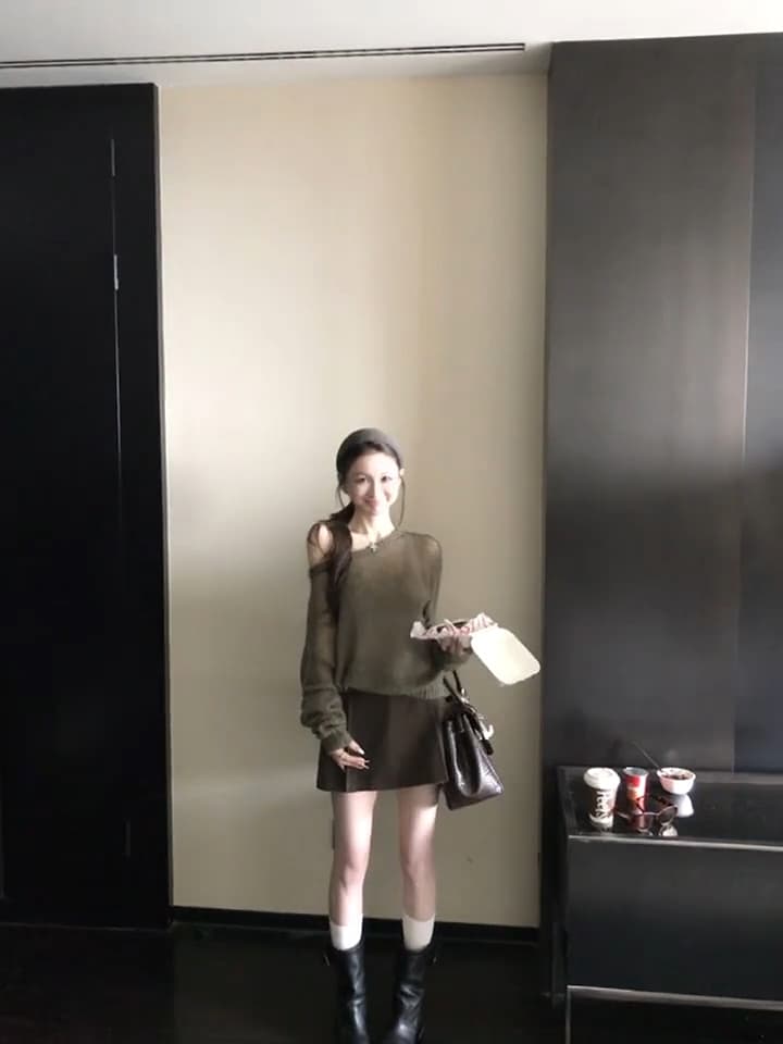 있음 도착 바람 느긋한 느슨함 센스 비스듬한 어깨 홀로우 아웃 디자인 루즈핏 다용도 니트 긴 소매 블라우스 오프숄더 풀오버 상세 이미지 6