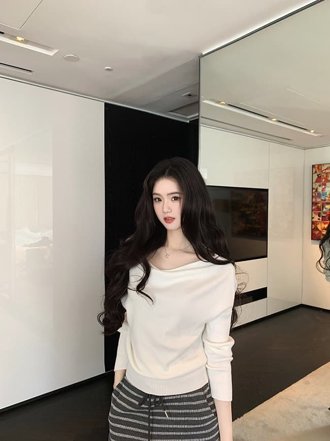 있음 도착 famouswang 가을 새로운 쉬 妍 기타 착용 비스듬한 어깨 흔들다 칼라 양모 니트 스웨터 맨위 상세 이미지 11