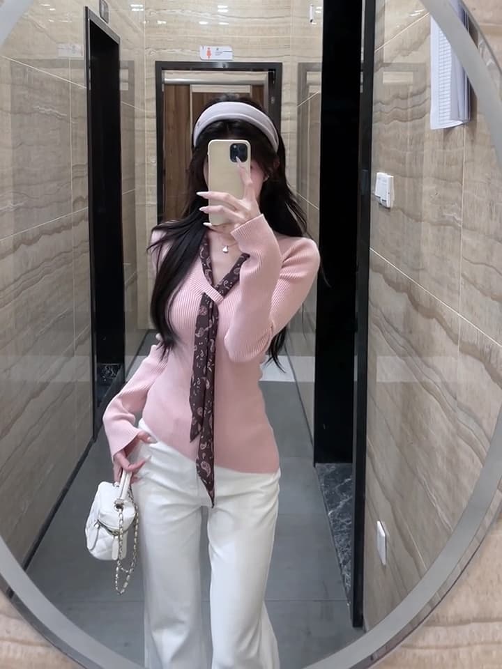 있음 도착 로라 스웨터 겨울 한 부서 품격 도트 무늬 리본 V넥 부드러운 스웨터 여자 가을 겨울 상세 이미지 3