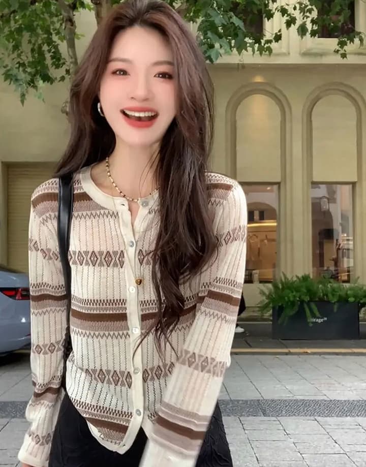 있음 도착 미니멀리즘 바람 라운드 넥 자카드 니트 오픈 가디건 여성 루즈핏 슬림해 보이는 고유 한 슈퍼 잘 생긴 싱글 줄 버튼 맨위 이미지 5