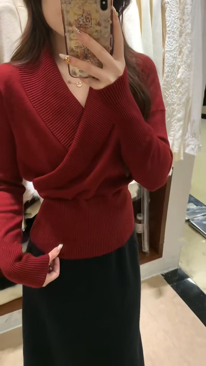 있음 도착 그는 벤 십자가 V넥 스웨터 여자 겨울 디자인 센스 허리 수축 슬림해 보이는 품격 니트 스웨터 맨위 여성 겨울 상세 이미지 5