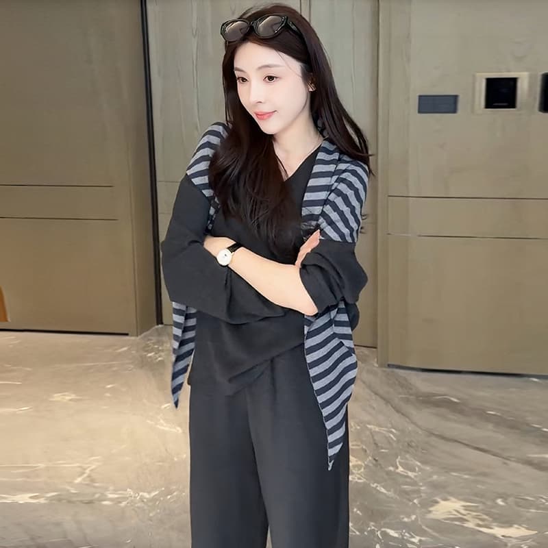임산부 새로운 2026 가을 세트 완료 세트 한 부서 느슨함 느긋한 바람 패션 루즈핏 숄 넓은 다리 3종 세트 이미지 5