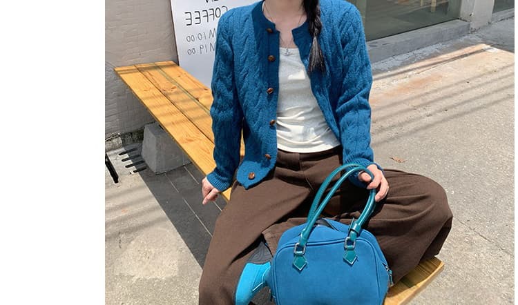 지금 임산부 새로운 가을 겨울 니트 오픈 가디건 2026 고급 센스 한 부서 꽈배기 스웨터 코트 커피 색상 캐주얼 바지 상세 이미지 24