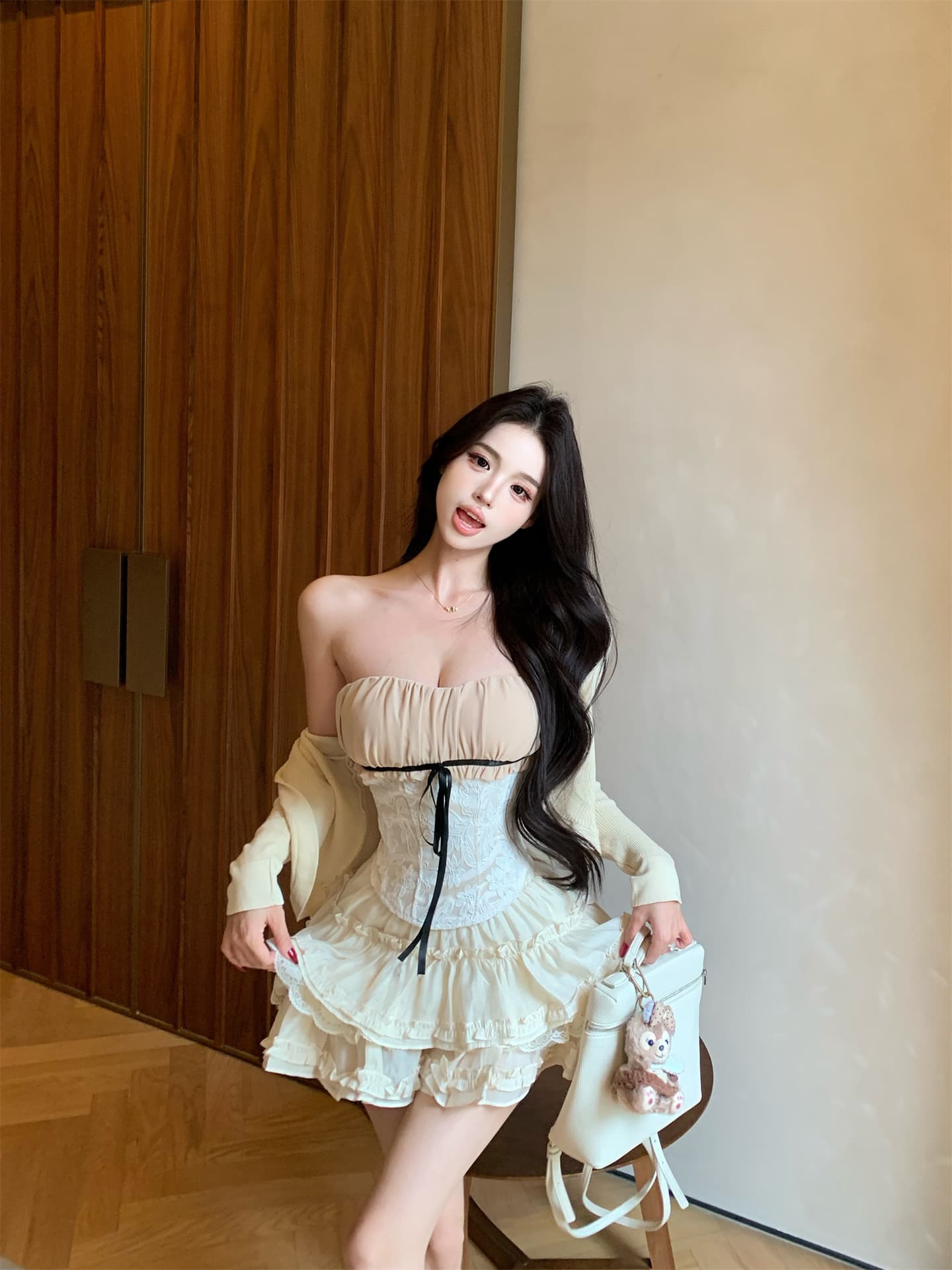 실사 정가 천 골드 센스 레이스 나비 매듭 배색 튜브탑 자르다 어깨 니트 오픈 가디건 하이웨이스트 퍼프 케이크 드레스 상세 이미지 6