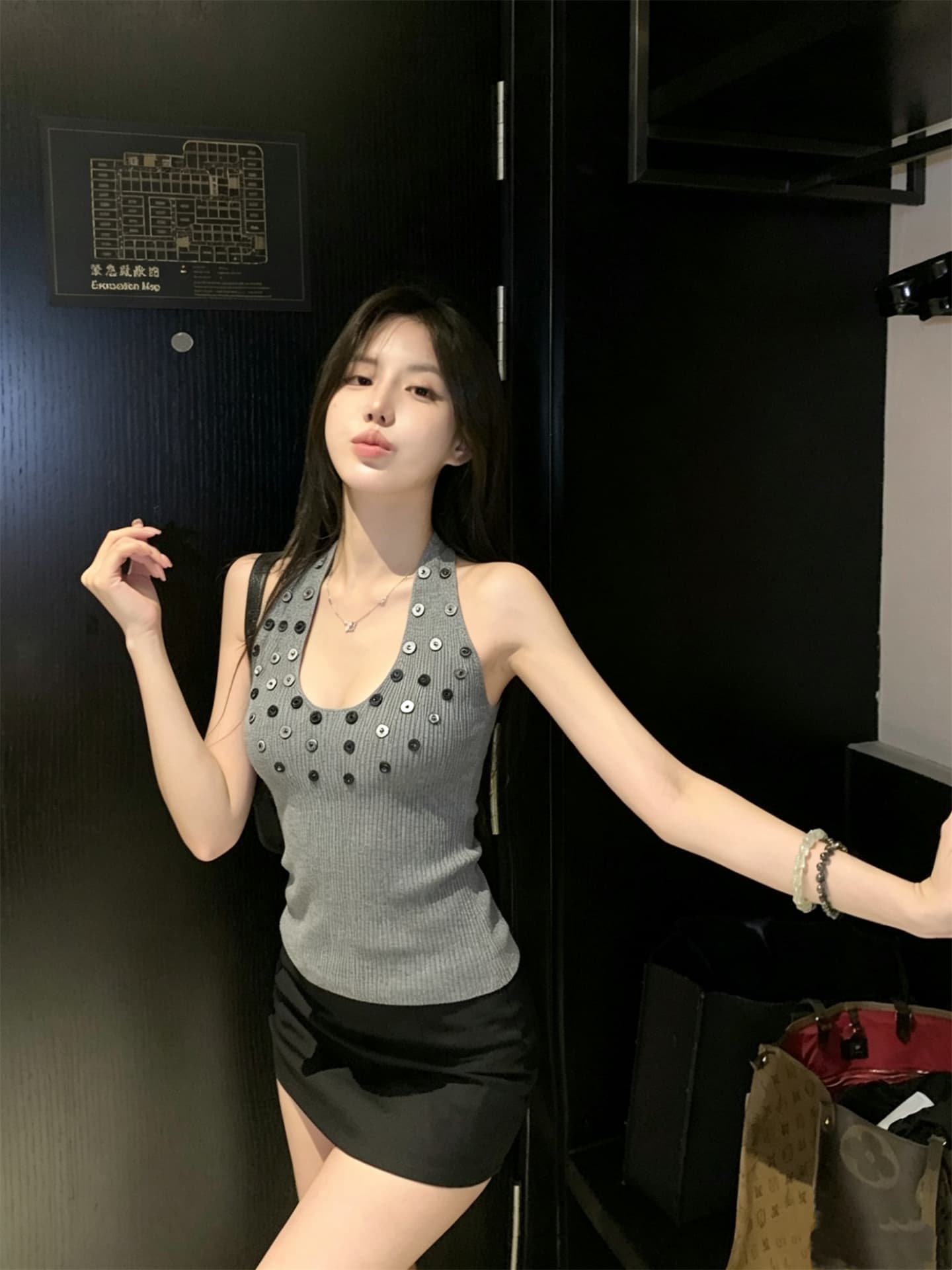 실사 정가 심장 기계 디자인 센스 단추 백리스 u 칼라 행침 목 조끼 상세 이미지 4