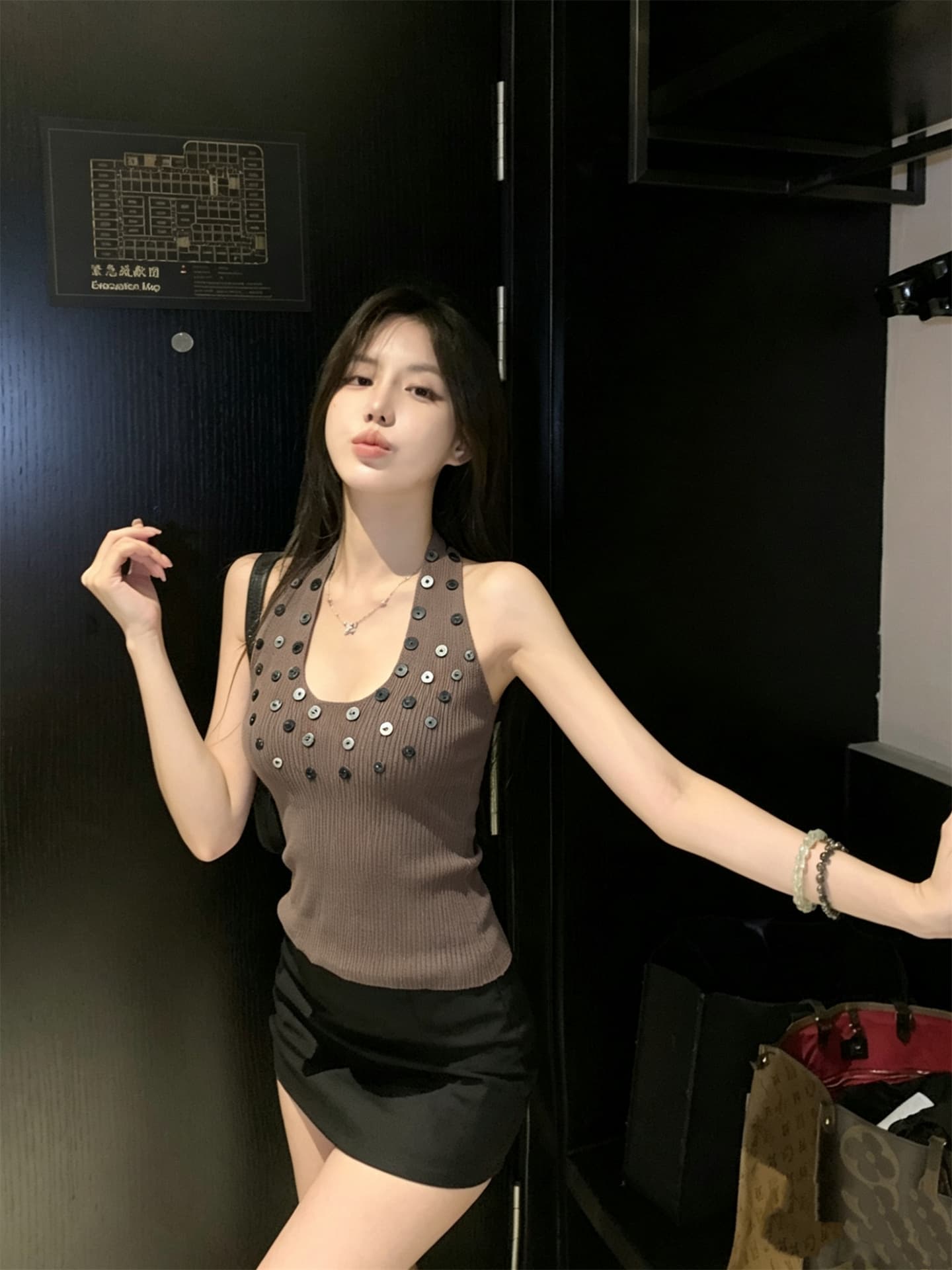 실사 정가 심장 기계 디자인 센스 단추 백리스 u 칼라 행침 목 조끼 상세 이미지 13