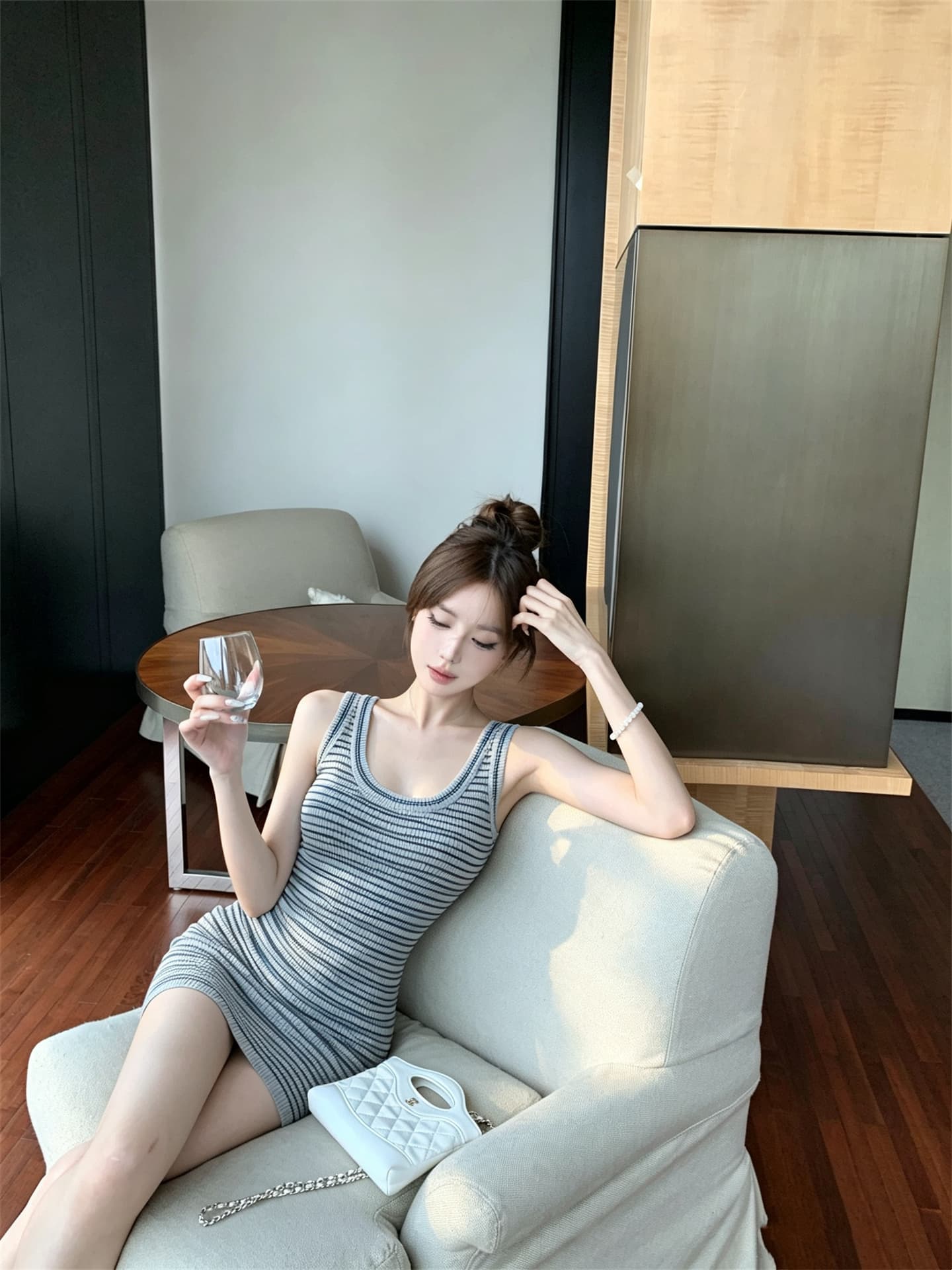 실사 정가 한 부서 스트라이프 몸매 가꾸기 슬림해 보이는 인사이드 가져 가라. 싱글 착용 조끼 원피스