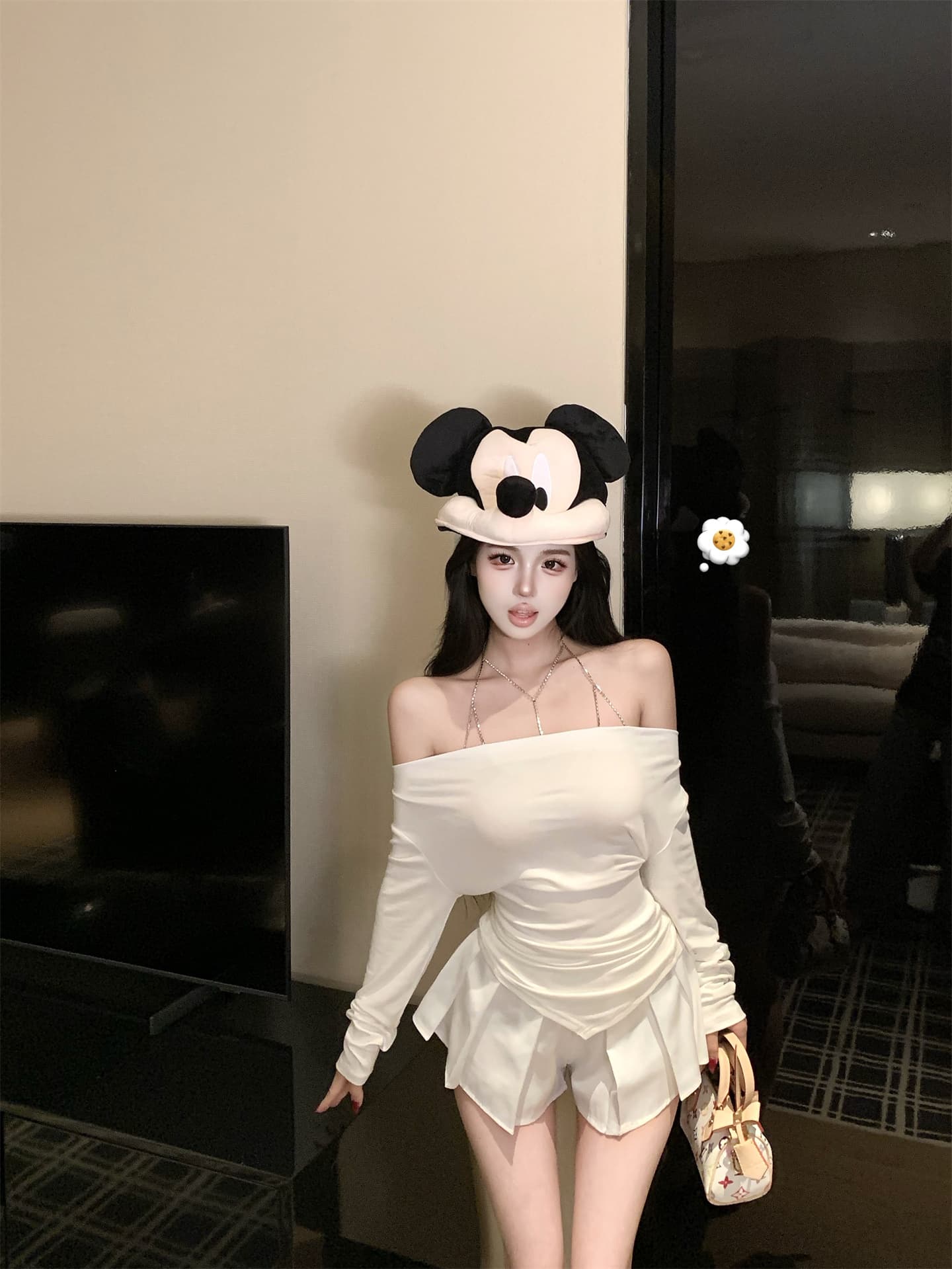 실사 정가 실버 클로 스타일 섹시함 몸 목걸이 오프숄더 긴팔 화이트 레이스 조각 치마바지