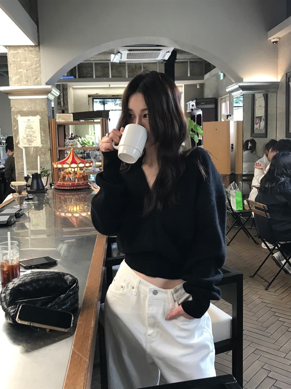 재고 있음 chic 한국 작은 대중 디자인 센스 미니멀리즘 V넥 빛 요리 한 다용도 행침 목 둘 착용 오프숄더 니트 스웨터 여성 상세 이미지 19