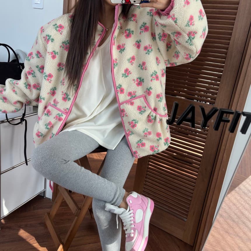 재고 있음 패치워크 색상 꽃무늬 양털 솜을 넣은 재킷 상세 이미지 4