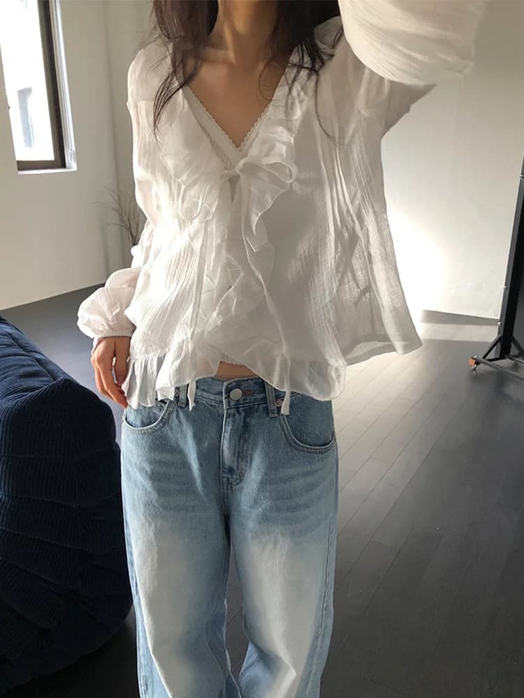 재고 있음 chic 가벼움 시스루 프릴 V넥 레이스 업 셔츠 이미지 3