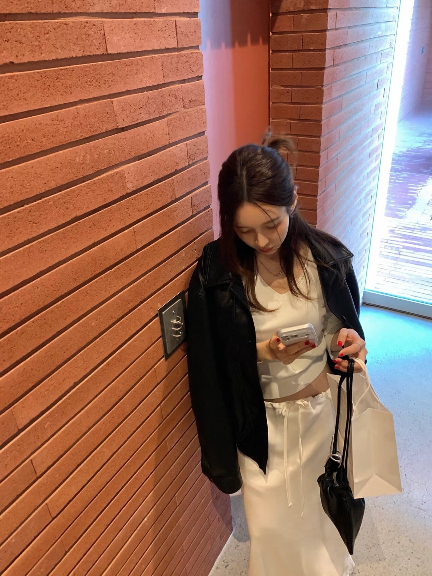 있음 선적 새로운 프랑스식 우유 실크 미끄러짐 레이스 조각 레이스업 반신 스커트 상세 이미지 7