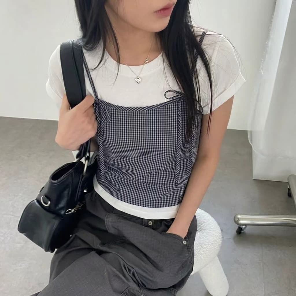 재고 있음 chic 라운드 넥 반팔 페이크 레이어드 디자인 센스 몸매 가꾸기 맨위 상세 이미지 2