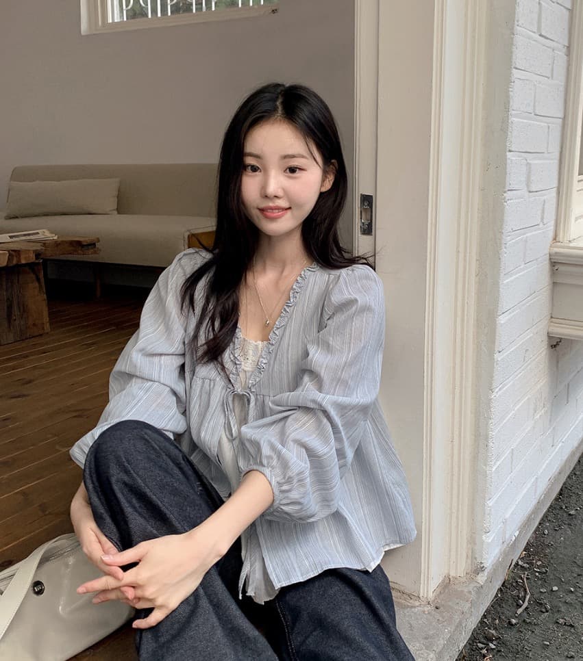 재고 있음 chic 한 부서 봄 달콤함 페이크 레이어드 긴팔 프릴 긴팔 스트라이프 셔츠 상세 이미지 13
