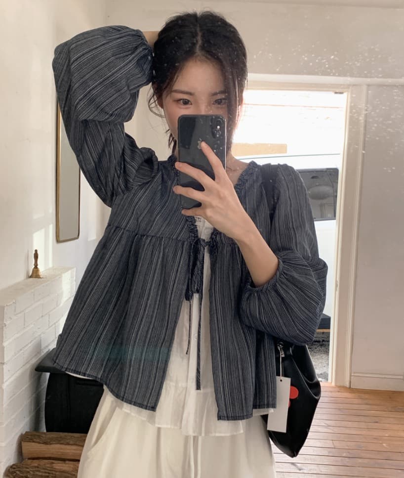 재고 있음 chic 한 부서 봄 달콤함 페이크 레이어드 긴팔 프릴 긴팔 스트라이프 셔츠 상세 이미지 29