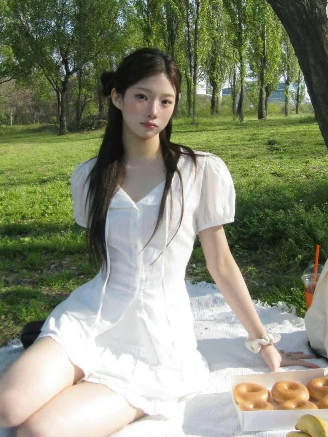 재고 있음 한지옌스 소녀 센스 레트로 자수 허리 레이스업 허리 수축 수 있습니다. 조정 반팔 셔츠 상세 이미지 5
