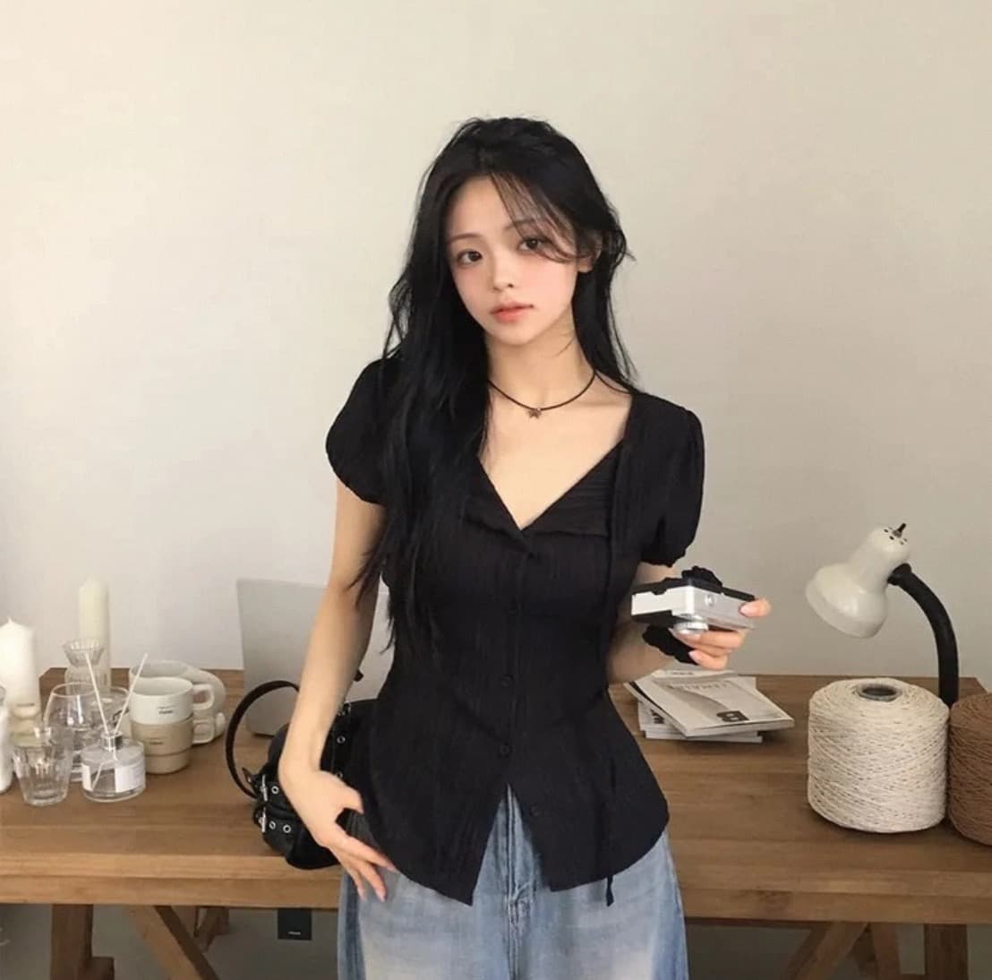 재고 있음 한지옌스 소녀 센스 레트로 자수 허리 레이스업 허리 수축 수 있습니다. 조정 반팔 셔츠 상세 이미지 16