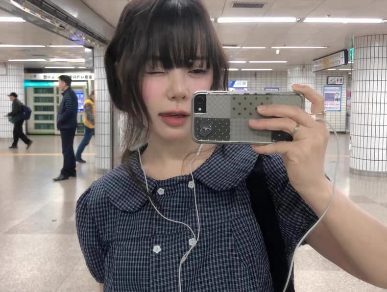 재고 있음 2026 새로운 한국 스타일 패션 다용도 레트로 베이비 칼라 체크무늬 맨위 여성 상세 이미지 6