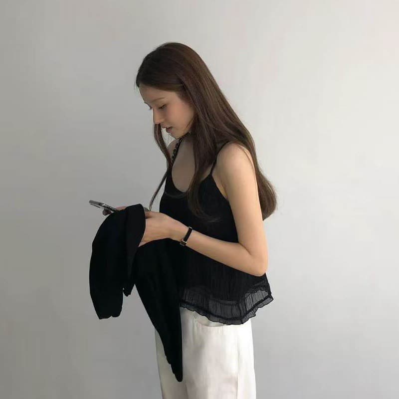 재고 있음 chic 부드러운 바람 주름 쇼트 스타일 캐미솔 프랑스식 품격 슬림해 보이는 인사이드 잡아라. 의류 상세 이미지 8