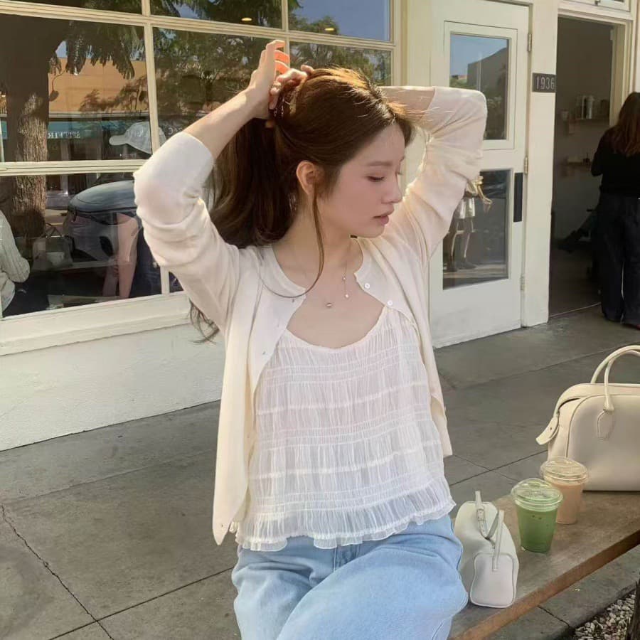 재고 있음 chic 부드러운 바람 주름 쇼트 스타일 캐미솔 프랑스식 품격 슬림해 보이는 인사이드 잡아라. 의류 상세 이미지 10