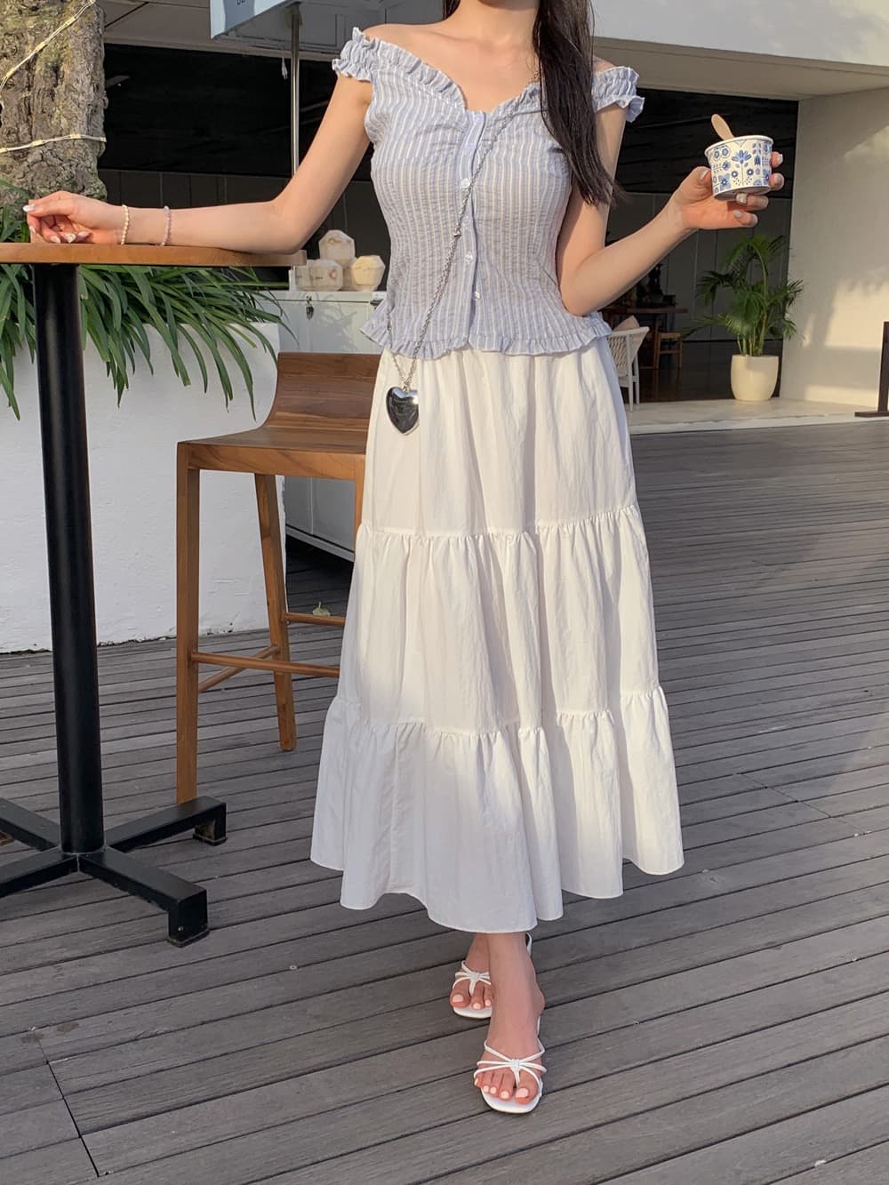 재고 있음 chic 부드러운 Pleat 측면 상쾌 블루 스트라이프 수 있습니다. 오프숄더 둘 착용 셔츠 상세 이미지 15