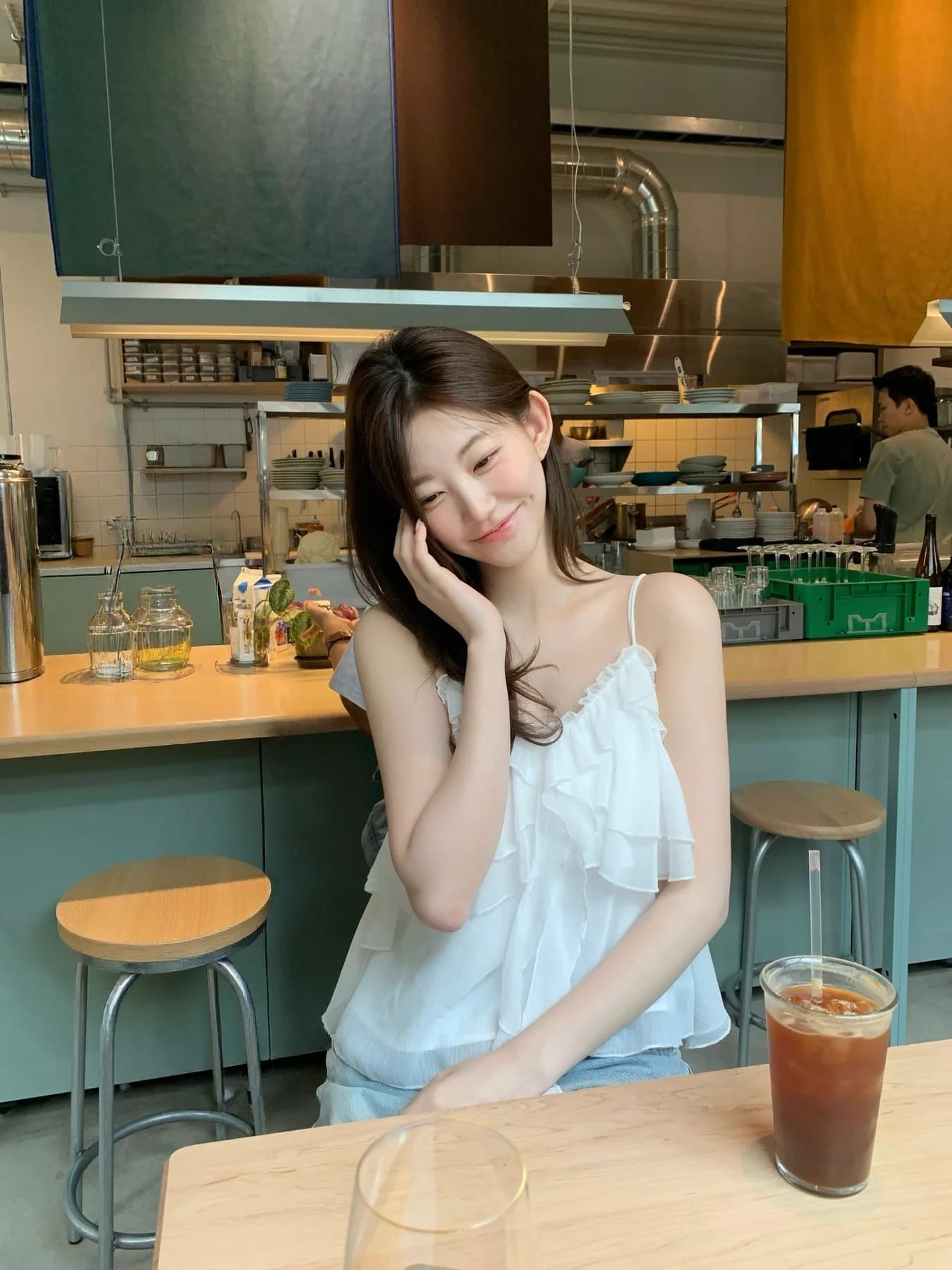 재고 있음 슈퍼 아름다움 레이스 불규칙 슬립 수준 조끼 단색 연꽃 잎 레이스 연령 감소 슬림해 보이는 캐미솔 상세 이미지 13