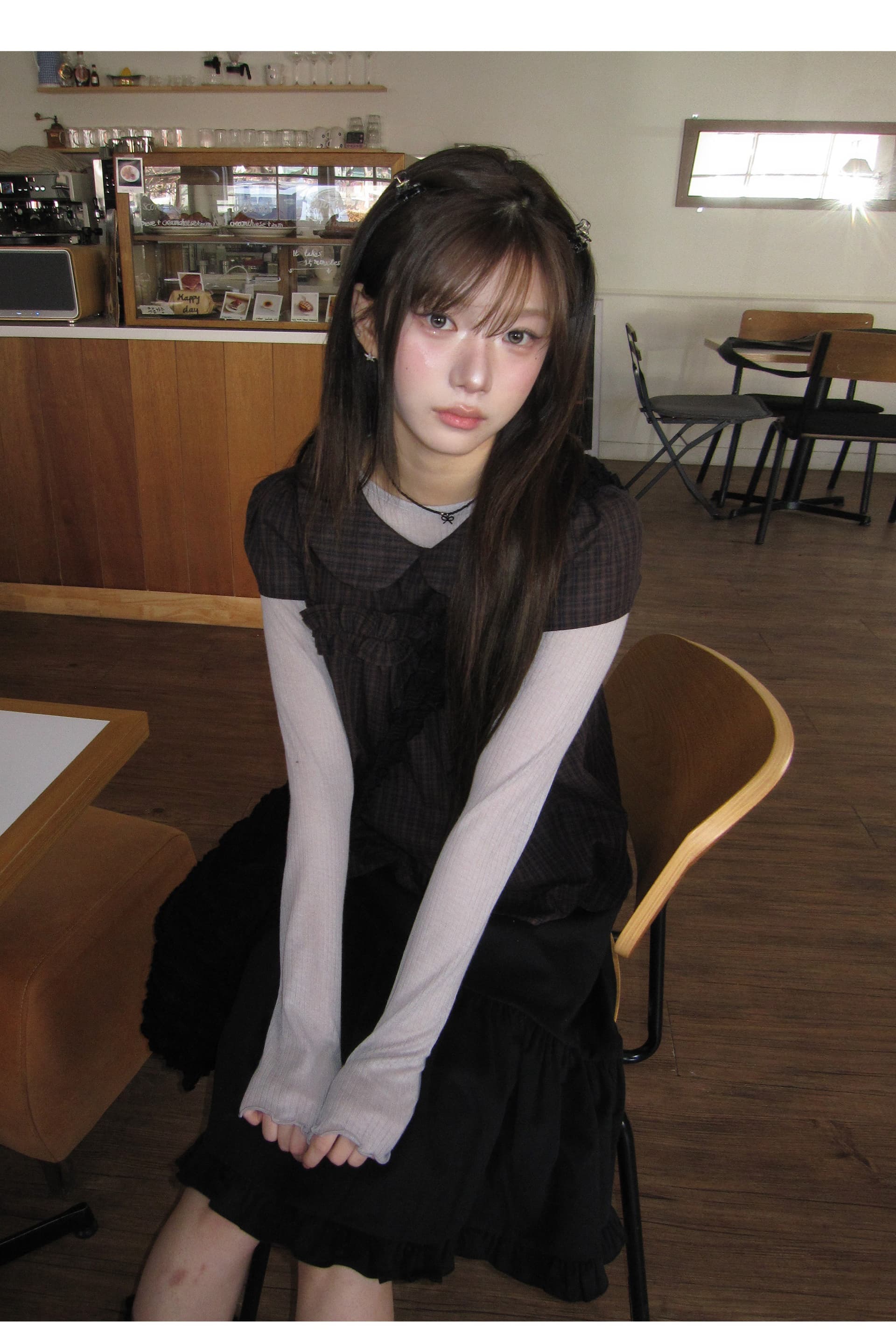 재고 있음 레트로 레이스 베이비 칼라 반팔 맨위 루즈핏 슬림해 보이는 격자 무늬 셔츠 상세 이미지 9