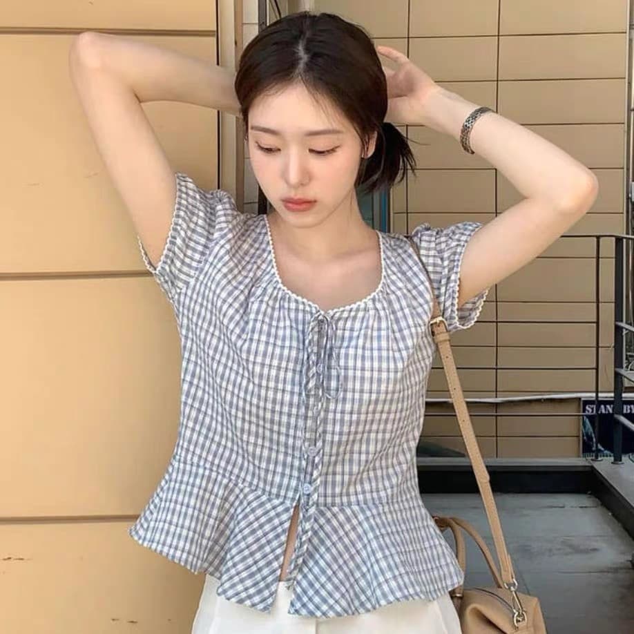 재고 있음 chic 여름 새로운 체크무늬 연꽃 잎 밑단 반팔 셔츠