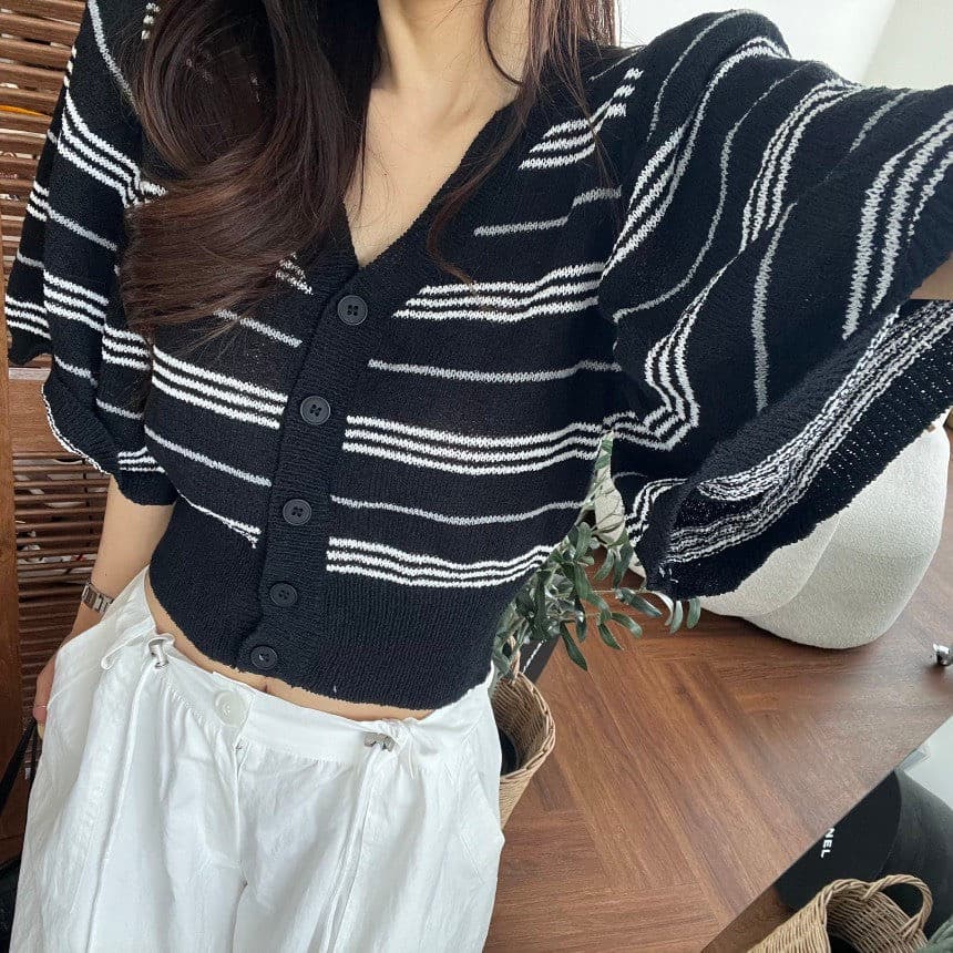 재고 있음 한국 동대문 패션 거품 소매 다용도 니트 오픈 가디건 V넥 풀오버 몸매 가꾸기 슬림해 보이는 맨위 여성 상세 이미지 5