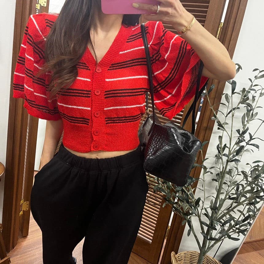 재고 있음 한국 동대문 패션 거품 소매 다용도 니트 오픈 가디건 V넥 풀오버 몸매 가꾸기 슬림해 보이는 맨위 여성 상세 이미지 15