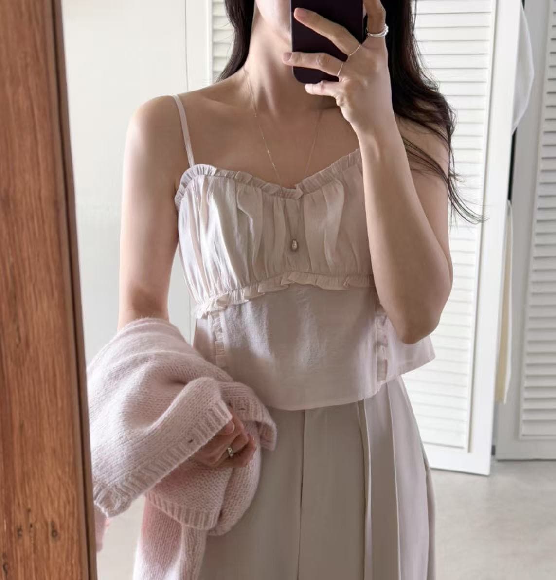 재고 있음 미니멀리즘 달콤함 부드러운 목이버섯 레이스 칼라 주름 디자인 슬립 작은 조끼 상세 이미지 13