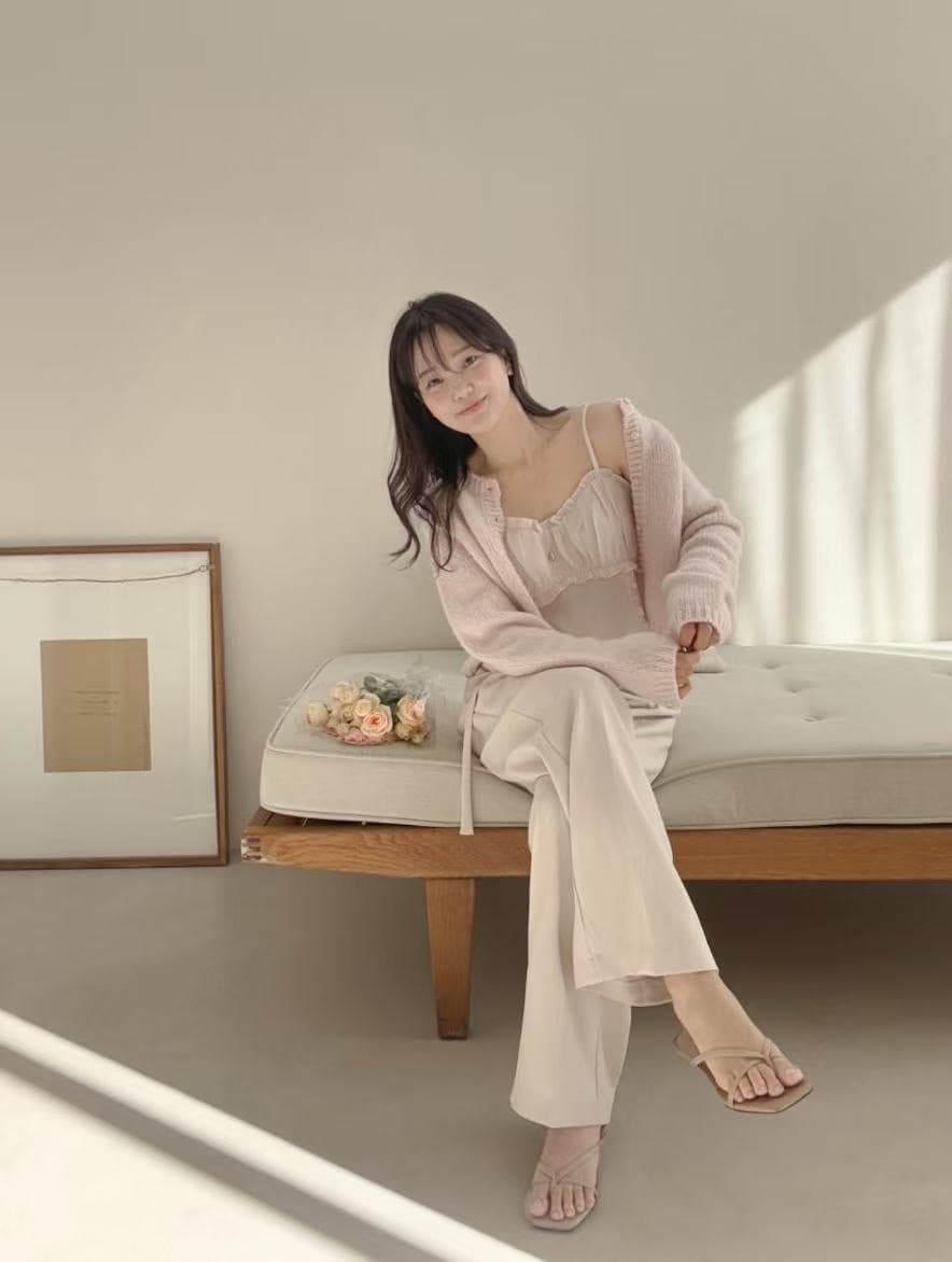 재고 있음 미니멀리즘 달콤함 부드러운 목이버섯 레이스 칼라 주름 디자인 슬립 작은 조끼 상세 이미지 22