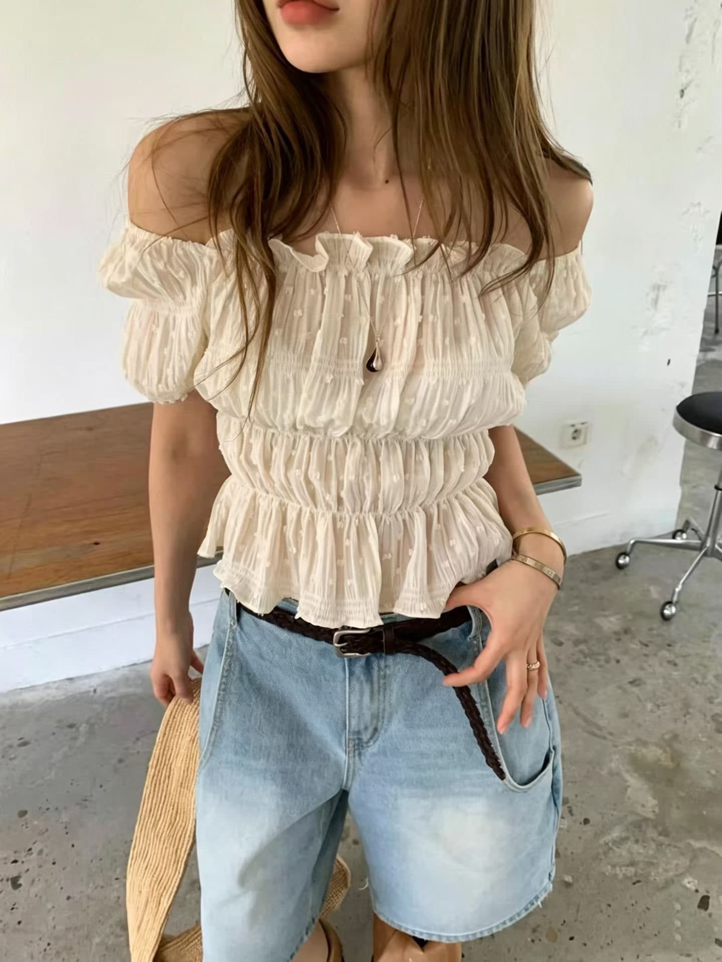 재고 있음 쉬폰 조금 자카드 수평 칼라 맨위