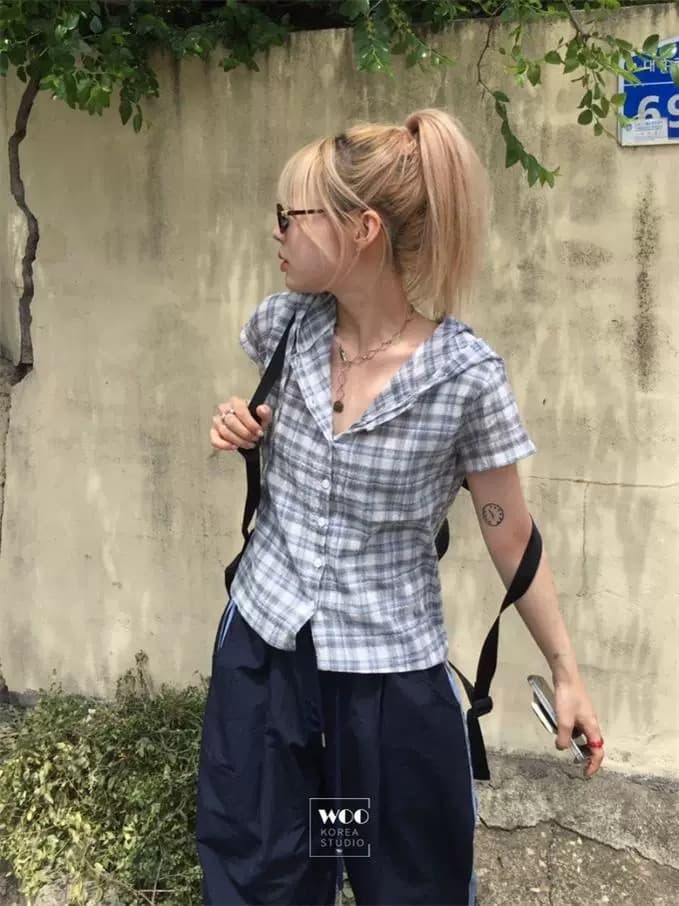 chic 여름 다용도 체크무늬 측면 펌프 로프 후드 반팔 체크무늬 후드 셔츠 상세 이미지 6