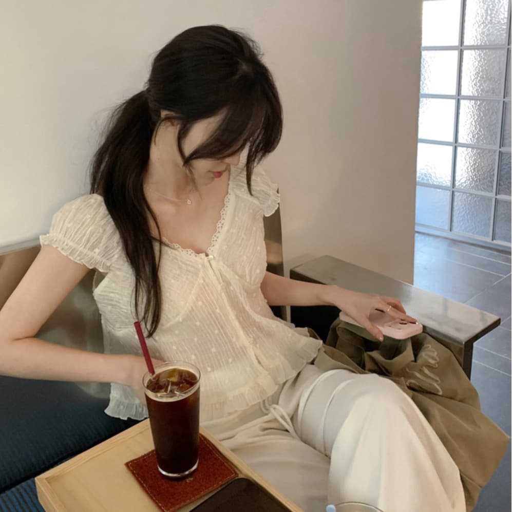 재고 있음 한 부서 여름 신선함 V넥 귀여운 연령 감소 인형 셔츠 일상 다용도 작은 셔츠 상세 이미지 1