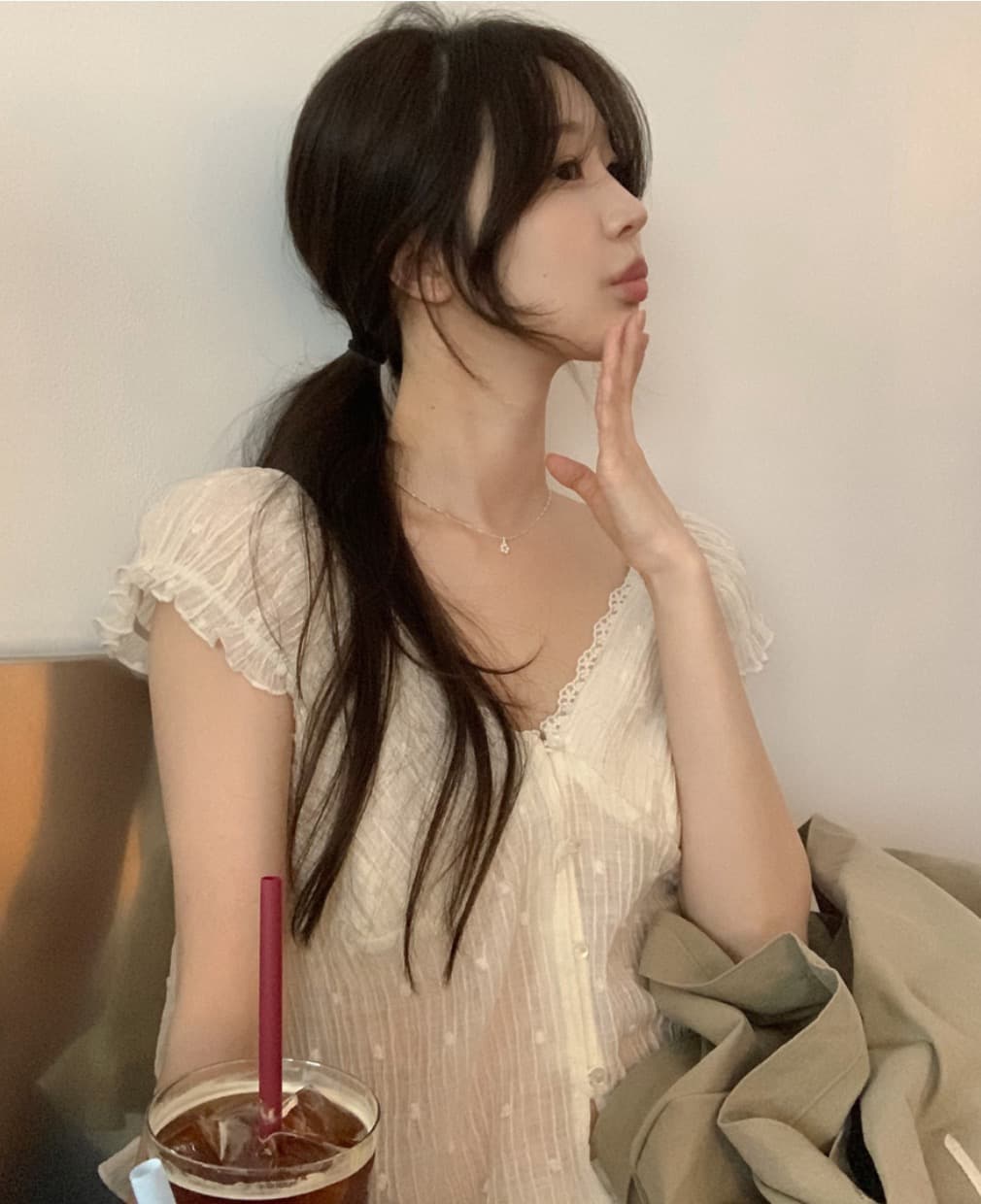 재고 있음 한 부서 여름 신선함 V넥 귀여운 연령 감소 인형 셔츠 일상 다용도 작은 셔츠 상세 이미지 13