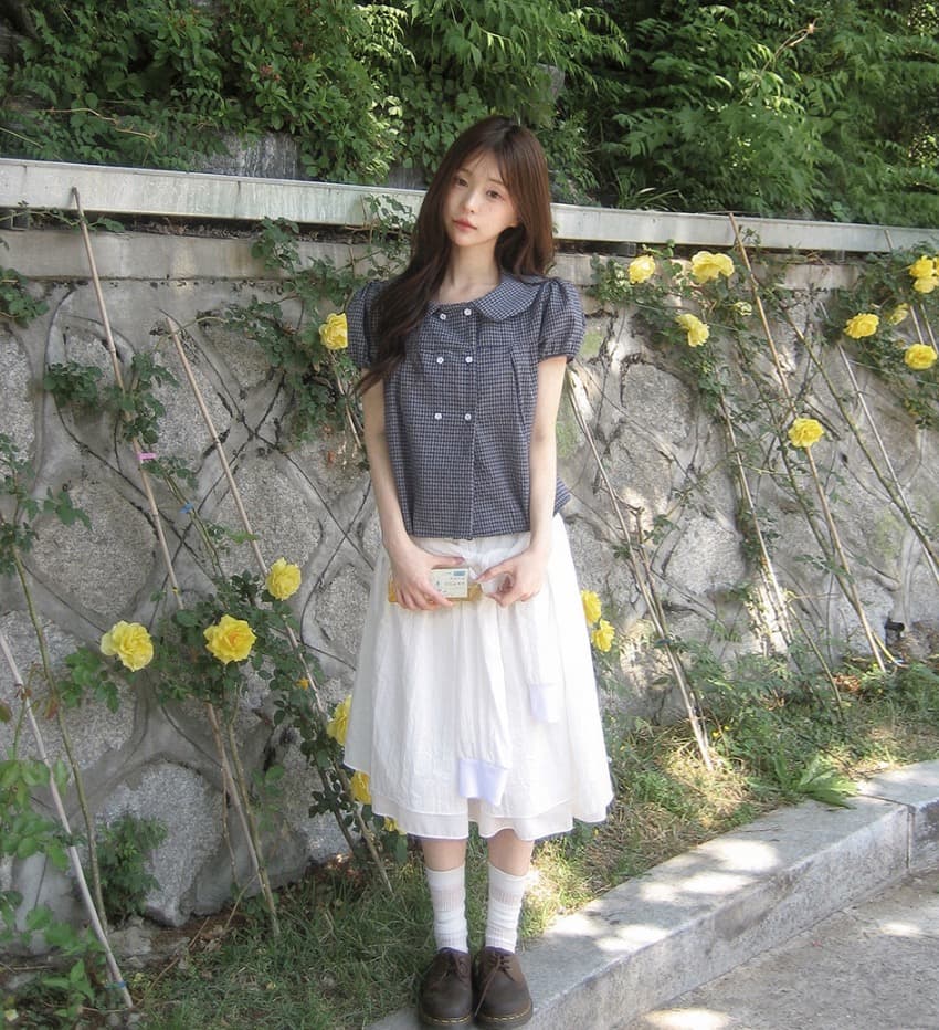 재고 있음 chic 한국 스타일 여름 새로운 연령 감소 베이비 칼라 꽃 버클 이중 버튼 반팔 셔츠 상세 이미지 15