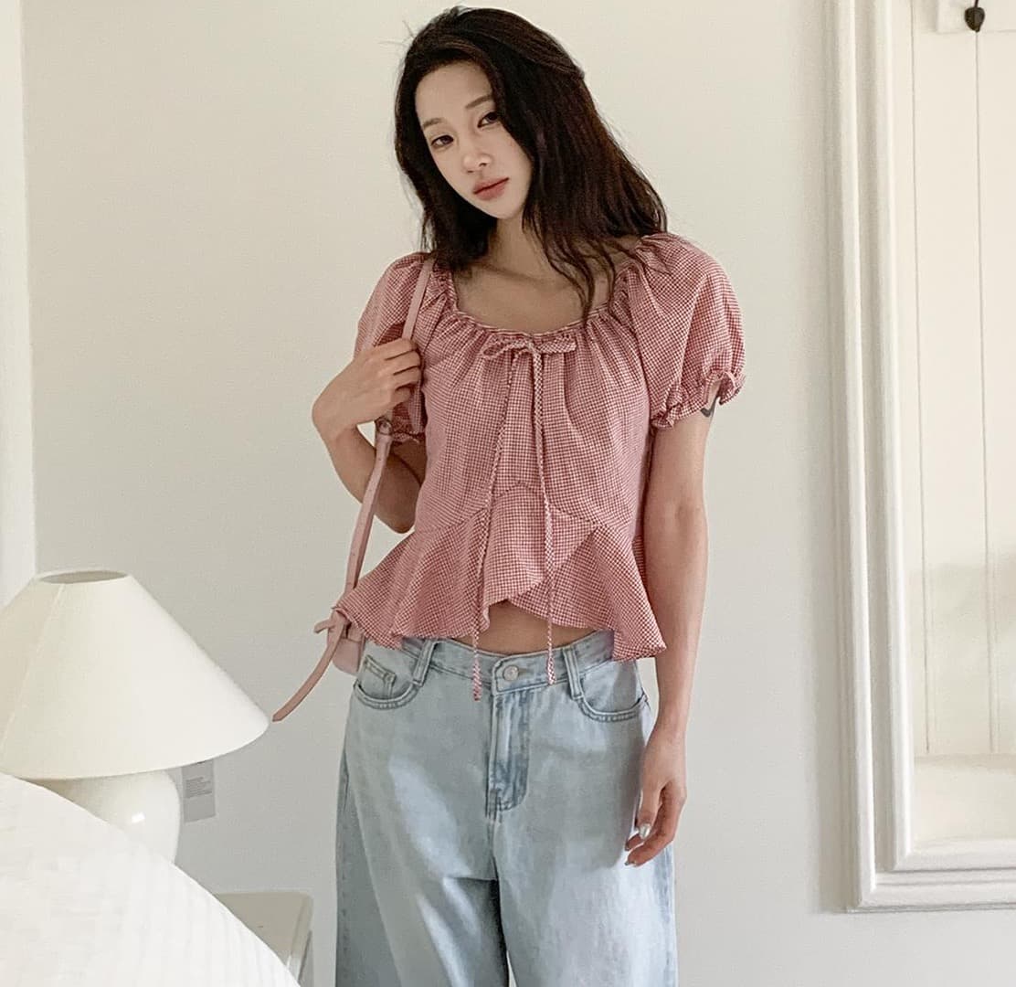 재고 있음 여름 한 바람 디자인 센스 오프숄더 레이스업 거품 소매 체크무늬 프릴 반팔 셔츠 상세 이미지 12