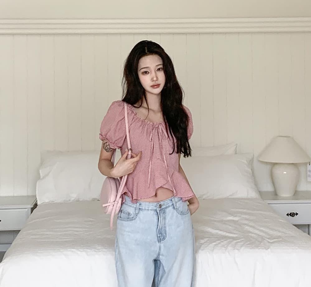 재고 있음 여름 한 바람 디자인 센스 오프숄더 레이스업 거품 소매 체크무늬 프릴 반팔 셔츠 상세 이미지 17