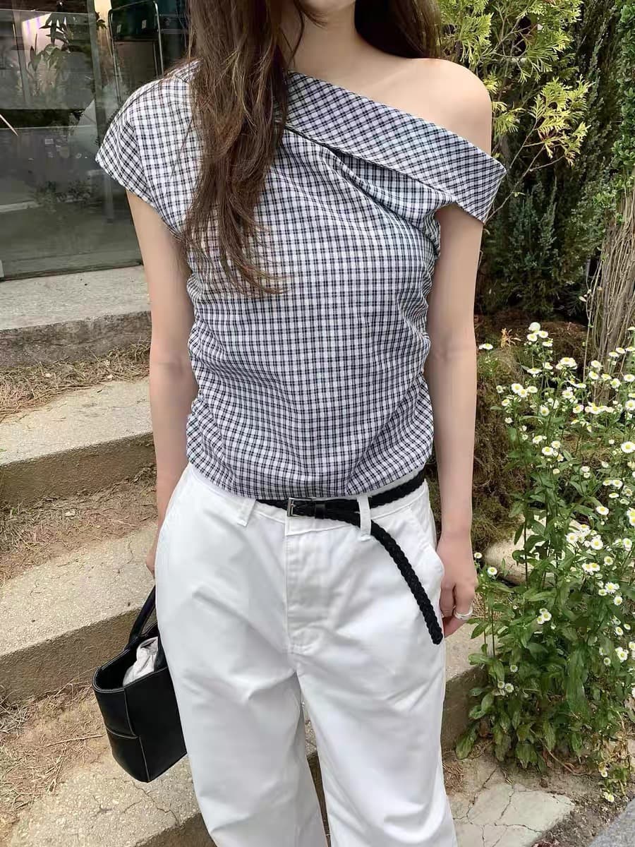 있음 창고 한국 여름 섹션 비대칭 비스듬한 어깨 칼라 디자인 품격 체크무늬 셔츠