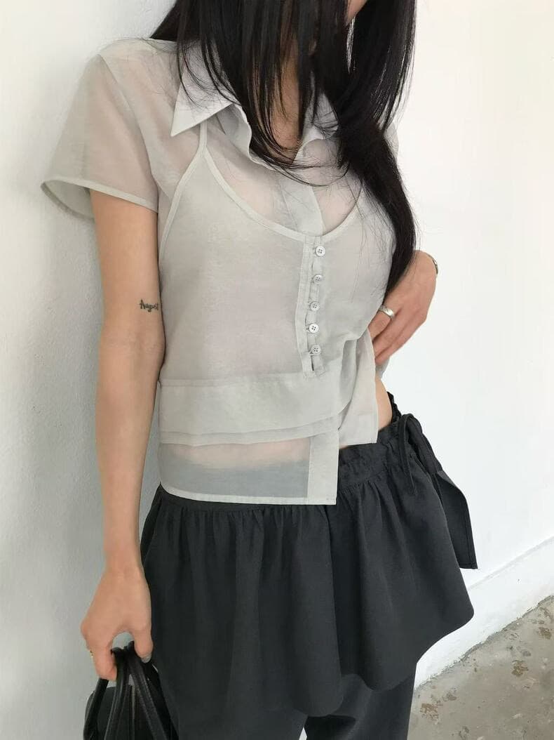 재고 있음 2026 여름 다용도 폴로 칼라 레이스업 행침 목 슬립 페이크 레이어드 반팔 셔츠 이미지 2