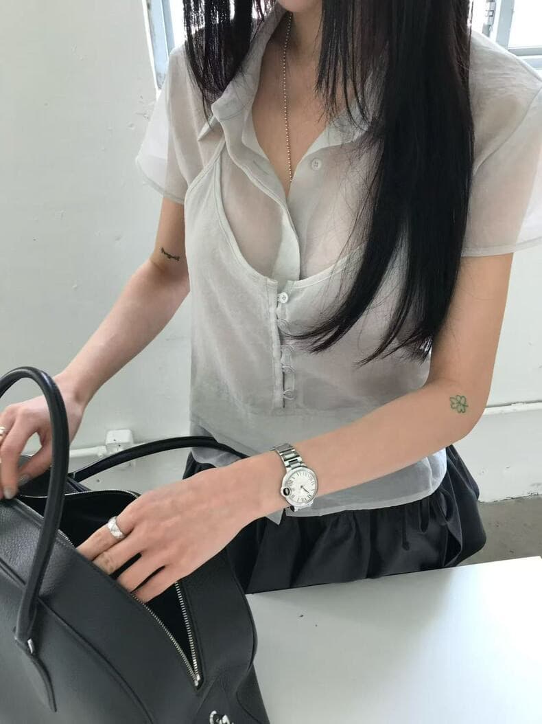 재고 있음 2026 여름 다용도 폴로 칼라 레이스업 행침 목 슬립 페이크 레이어드 반팔 셔츠 상세 이미지 1
